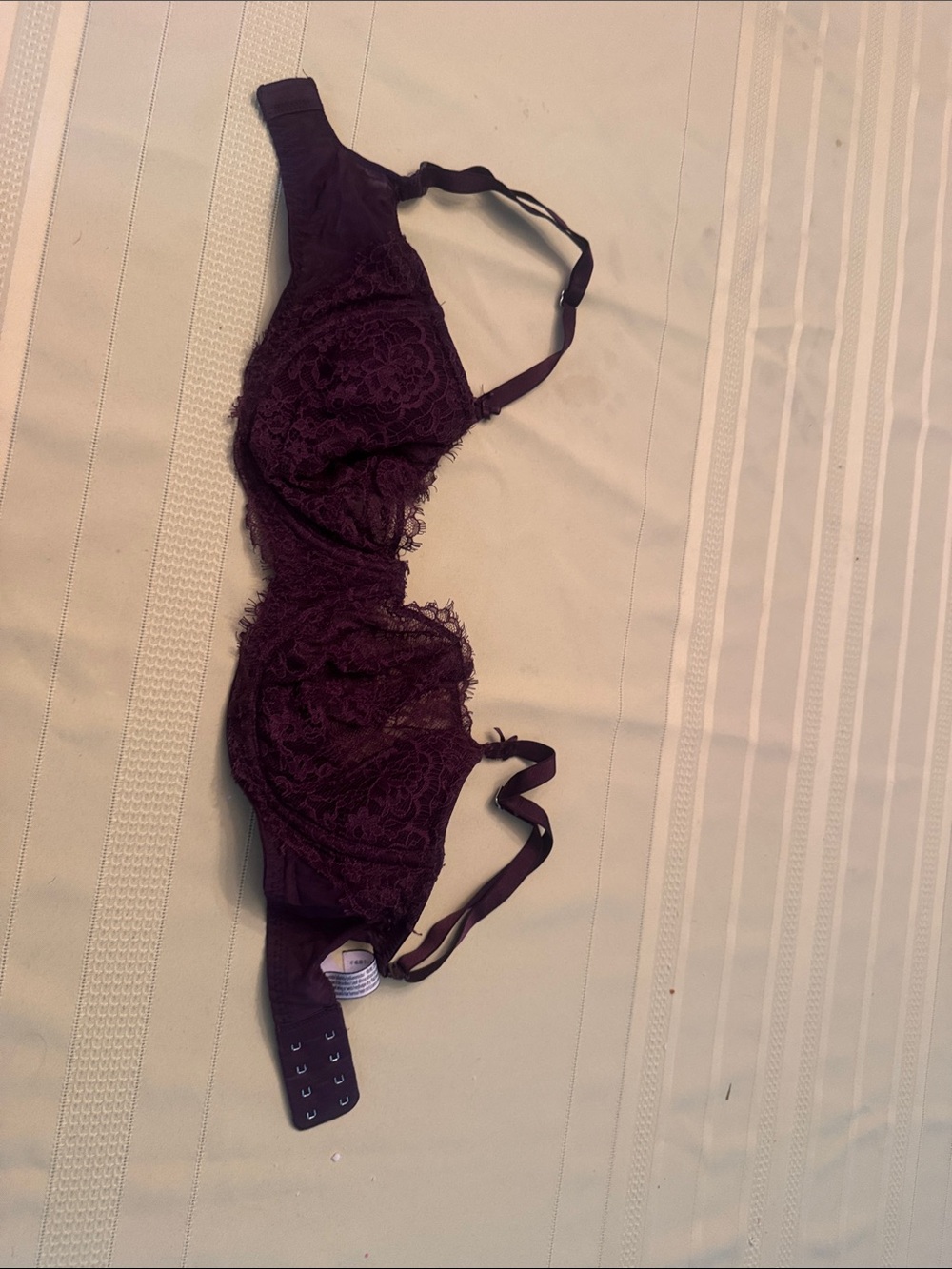 Victoria's Secret Plum Lace Underwire Bra